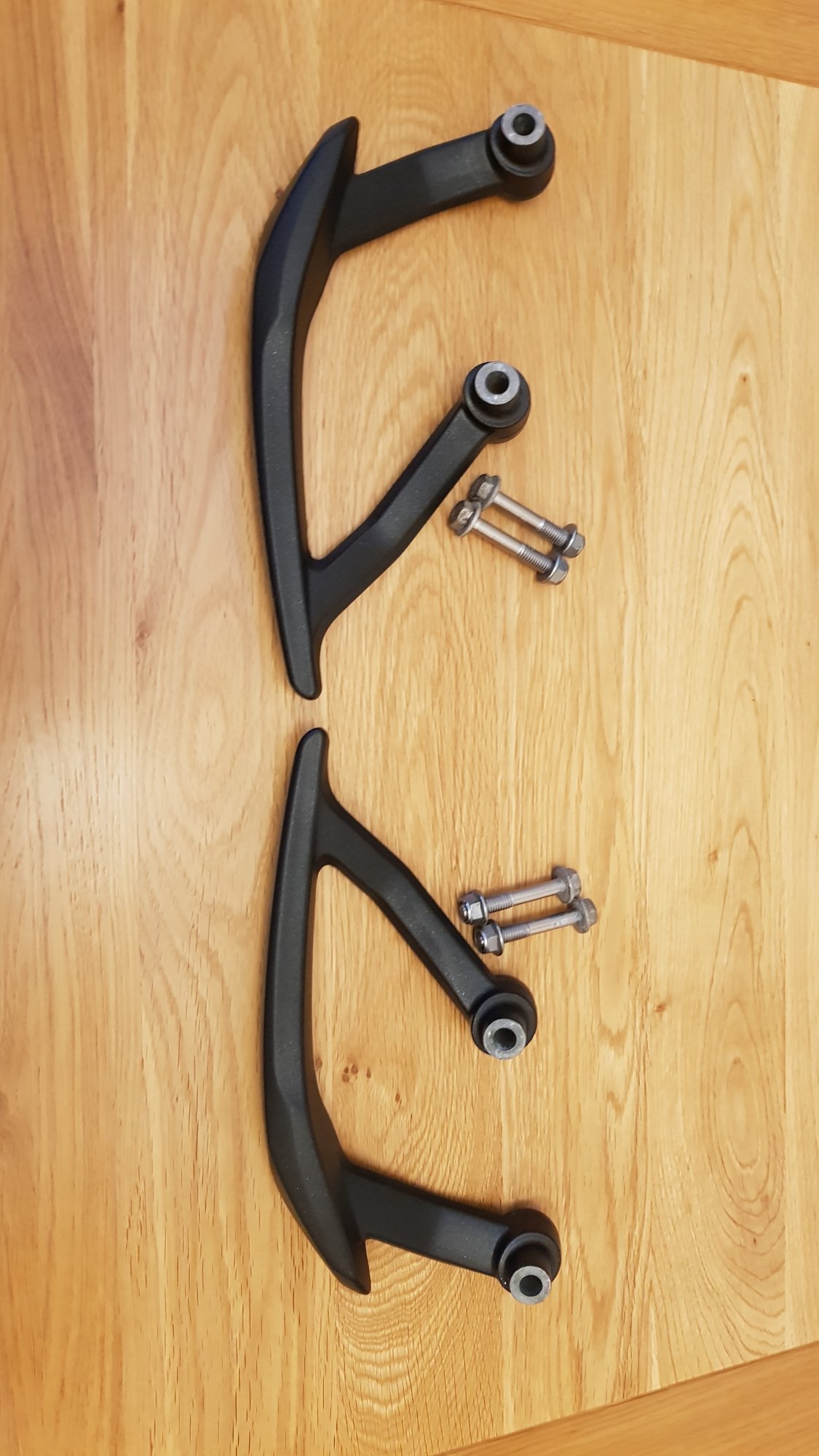 Street triple grab rails 20132016 675.cc • Triumph 675 Forum