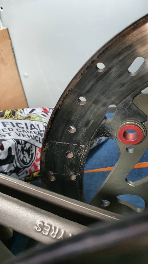 Brake shudder under hard braking 675.cc • Triumph 675 Forum