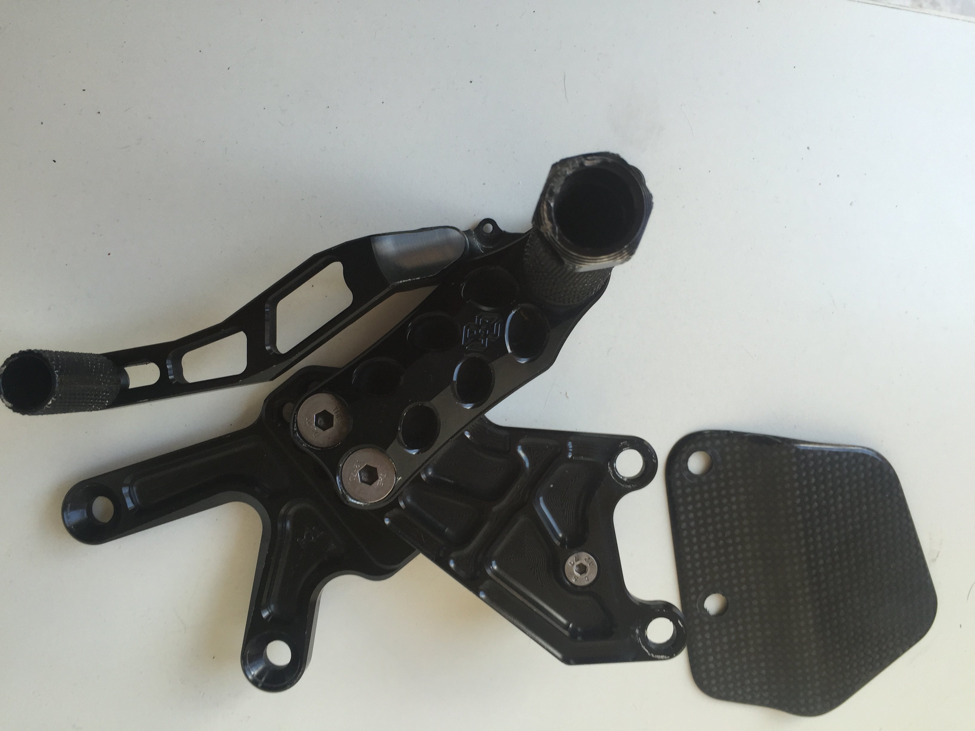 Gilles Rearsets Daytona 0612 £225.00 675.cc • Triumph 675 Forum